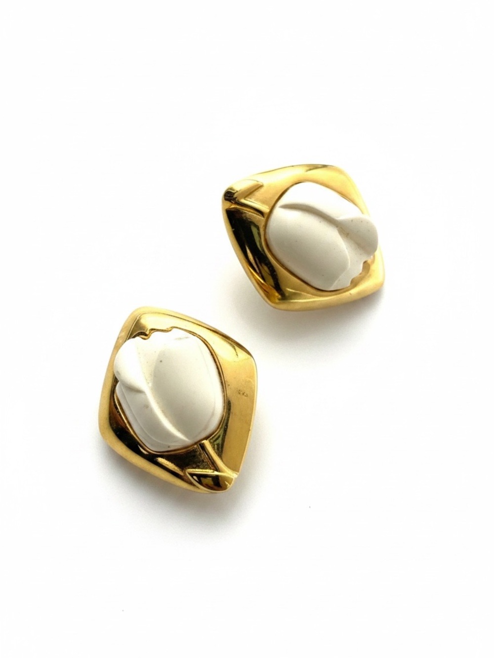 Vintage Lanvin Paris White Tulip Gold Tone Clip-On Earrings Signed Authentic